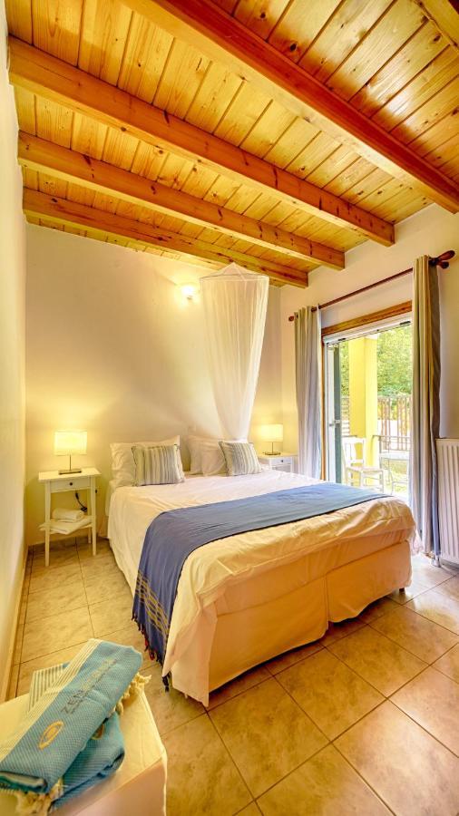 Zen Stone House Vila Agios Georgios Pagon Exterior foto