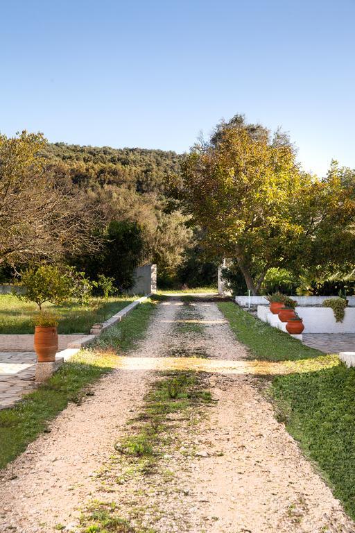 Zen Stone House Vila Agios Georgios Pagon Quarto foto